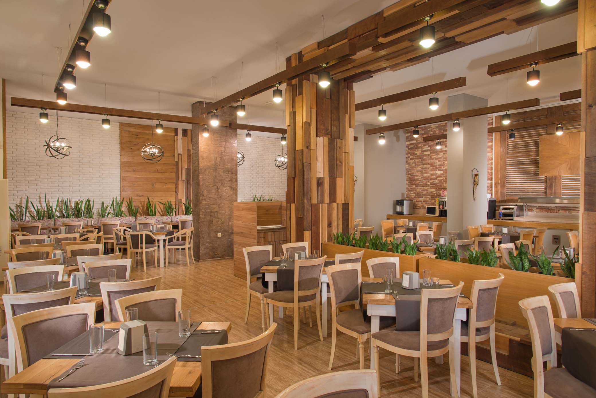 Hotel Alba - Main Restaurant